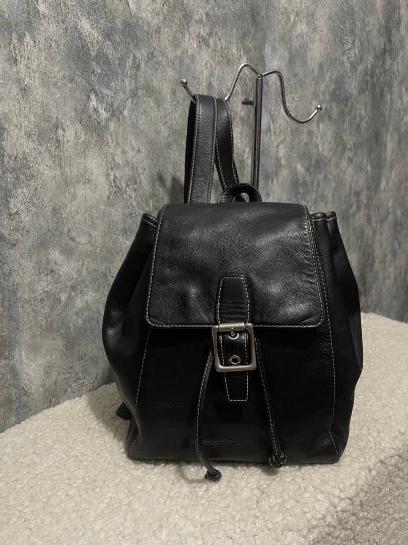 Vintage Coach Legacy Drawstring Mini Backpack (Category: Backpacks) located in Bulacan. Submitted by bagzandboujee_ (Listing ID 1436739107, Image 1). Description: All details already posted 💓 what you see is what you get Dm for sure buyers only❣️ replies are limited. If interested kindly make an offer to purchase 💌.
