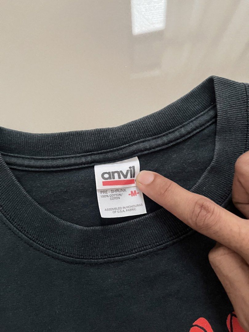 Vintage Nirvana Notes (Category: Tshirts & Polo Shirts) located in Seremban. Submitted by 247seluar (Listing ID 1436729713, Image 3). Description: Vintage nirvana notes Pit 20/27 Condition cantik More details pm .
