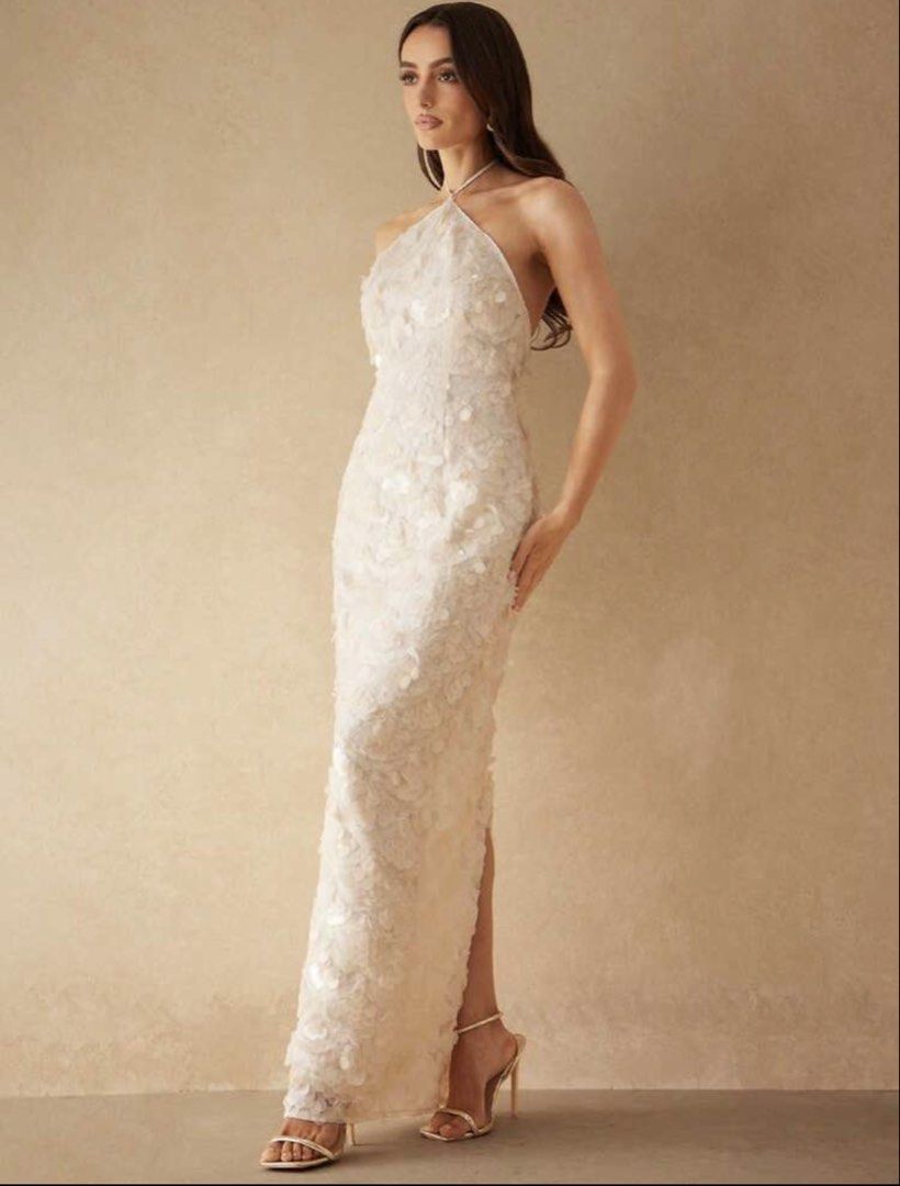 Wedding Pre-nup/After Party Gown (Category: Evening dresses & gowns) located in Muntinlupa City. Submitted by tmrys (Listing ID 1436742742, Image 2). Description: Bought for ₱1265 from Shein. Wasn’t able to use it as this dress is one of my back-ups. Available in Small and Medium..