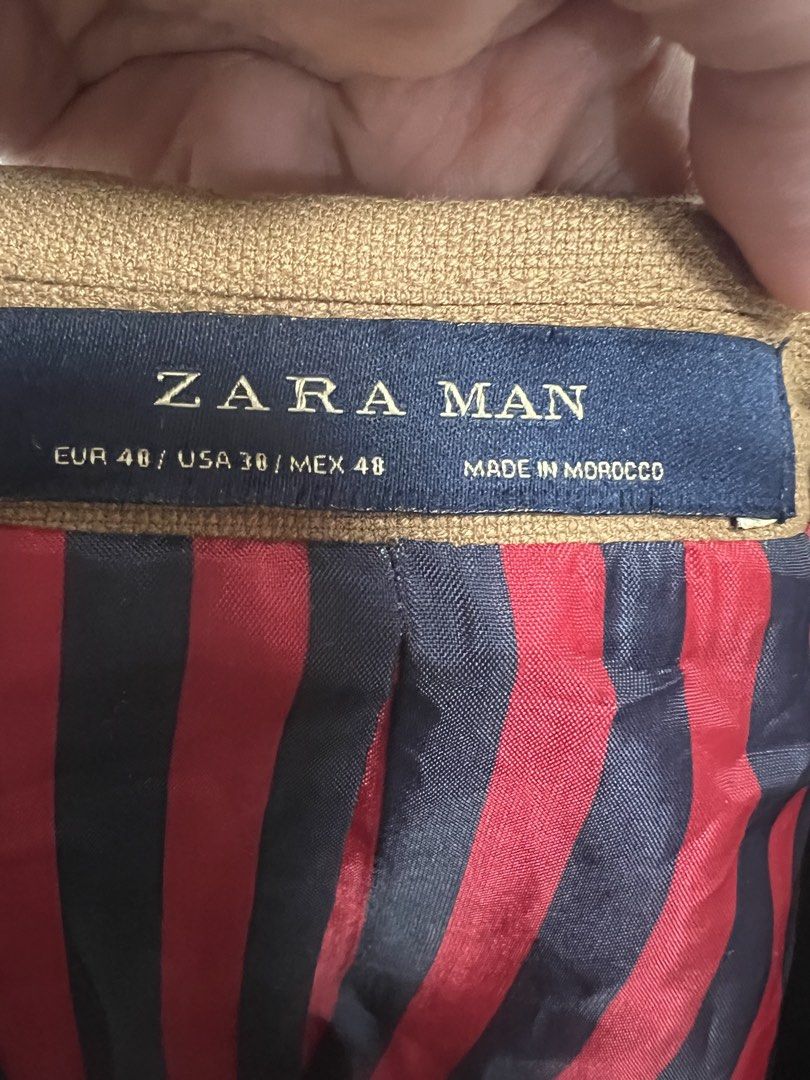 Zara jacket (Category: Coats, Jackets and Outerwear) located in Las Pinas. Submitted by marivel17 (Listing ID 1436722029, Image 3). Description: Good condition - No issue Size EU 48 shoulder to shoulder 54 CM Length 71 CM, shoulder to sleeves 67 CM Ptp 50 CM.