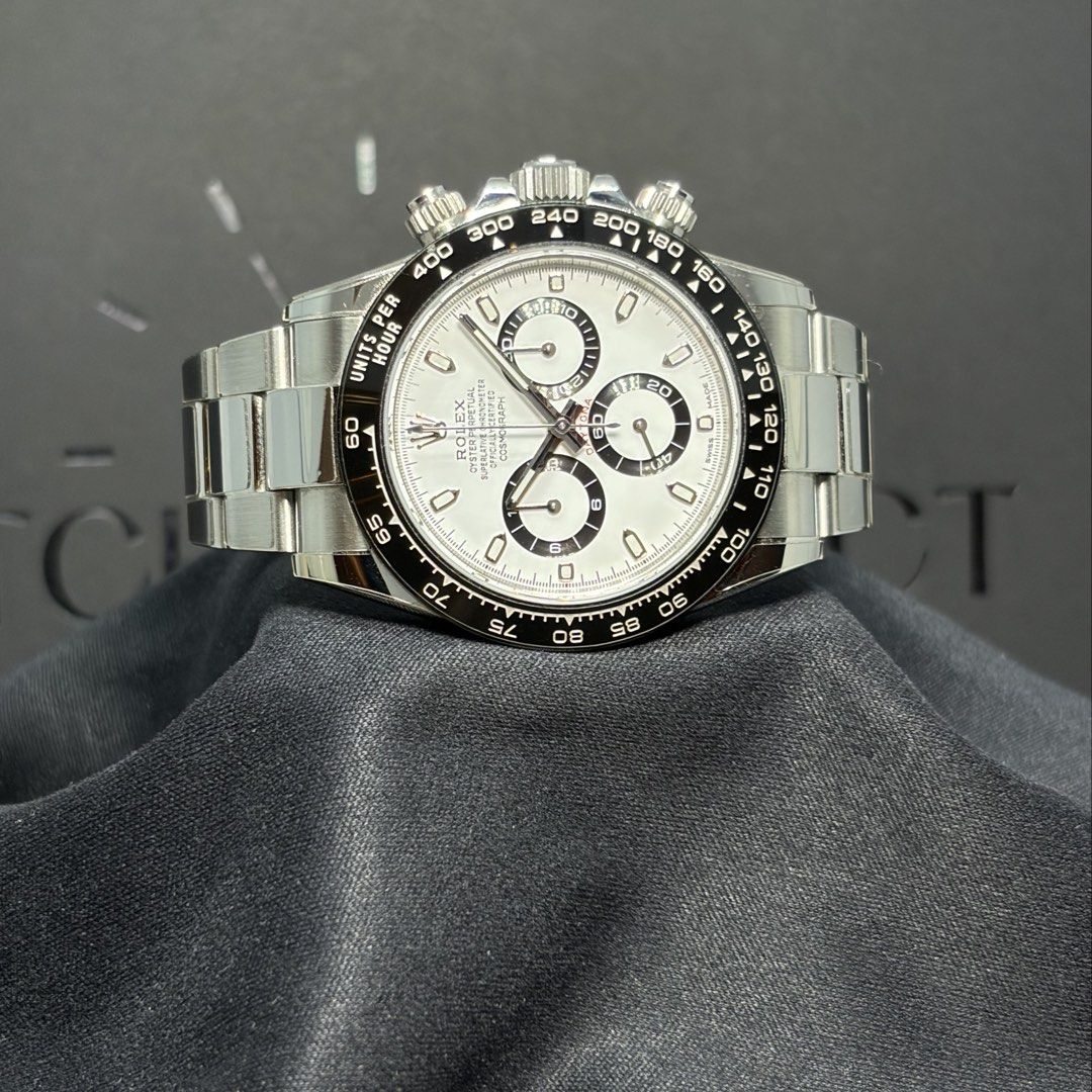 🔥2019🔥 Rolex 116500ln Panda Daytona Stainless Steel White 40mm (Category: Watches) located in Singapore. Submitted by watchconnect (Listing ID 1436989447, Image 1). Description: 🔥2019🔥 Rolex 116500ln Panda Daytona Stainless Steel White 40mm 🔥🔥Shop Based🔥🔥 Price: 💰💰 - Full Set W/ Green Tag, Box, Manual, Booklets, Warranty Card (2019) Join us for exclusive early access & updates on our latest arrivals. Tele-gram: watchconnectsg 💳Credit C