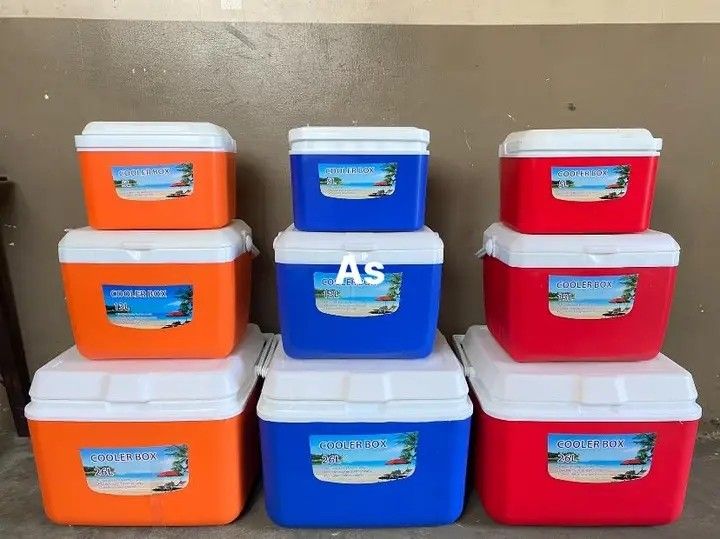 3in1 Ice Cooler (Category: Food Organization & Storage) located in Manila. Submitted by micoooy (Listing ID 1436945073, Image 1). Description: .