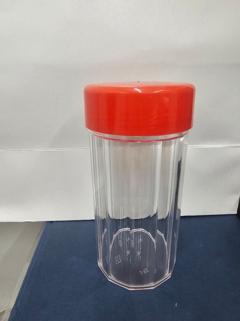 50 pcs Clear Plastic Container with Red Lid449228298194800640