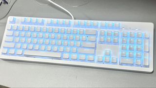 White Tea Switch Keyboard456914194714470400