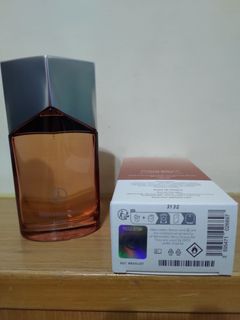 由 scentiphany (刊登 ID 1436984774，圖片 1) 提交，位於 的 (類別：)，說明：。