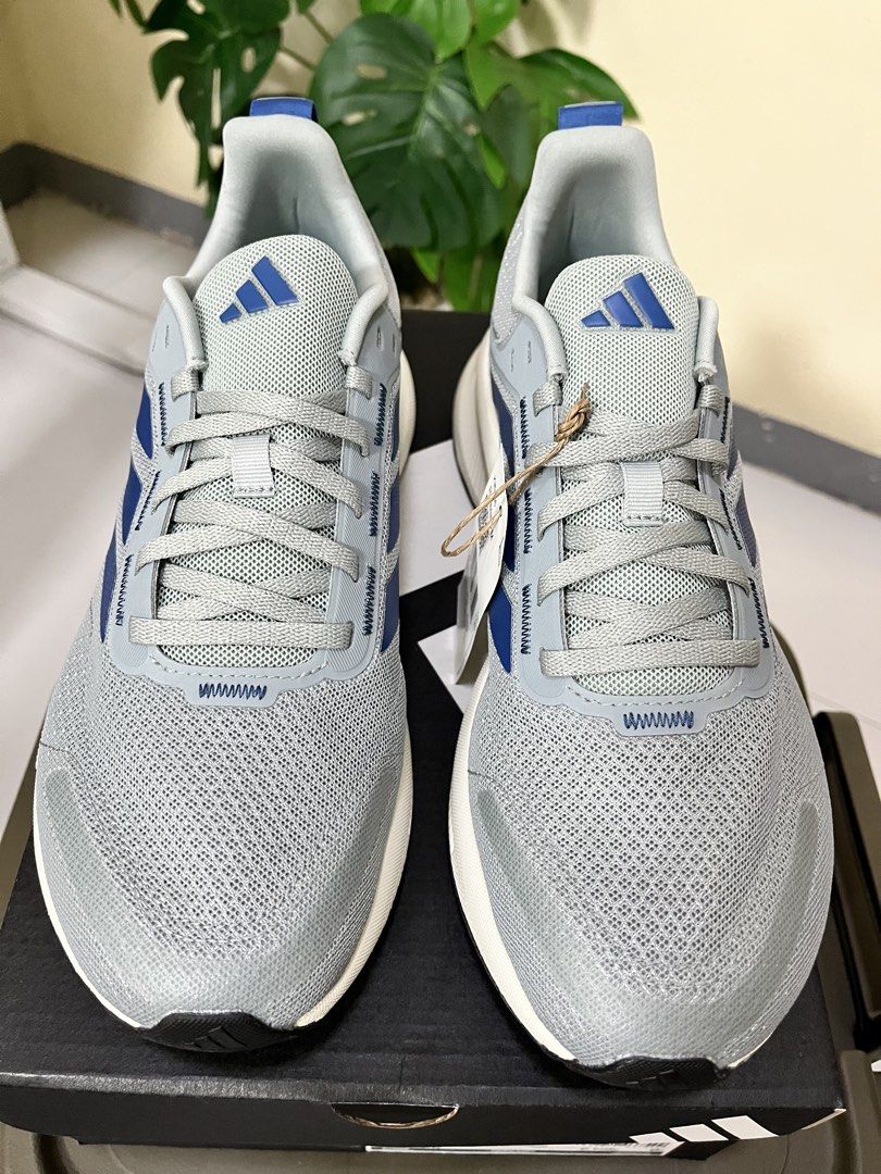 Adidas Runblaze M Green Grey Blue (Category: Sneakers) located in Manila. Submitted by eondelacruz (Listing ID 1436894817, Image 3). Description: - Adidas Runblaze M - Color: Grey and Blue - Size: US 9, UK 8.5, EUR 42 2/3 - Features Cloudfoam midsole - Includes original box and Adidas socks - Original Price: PHP 2,700.