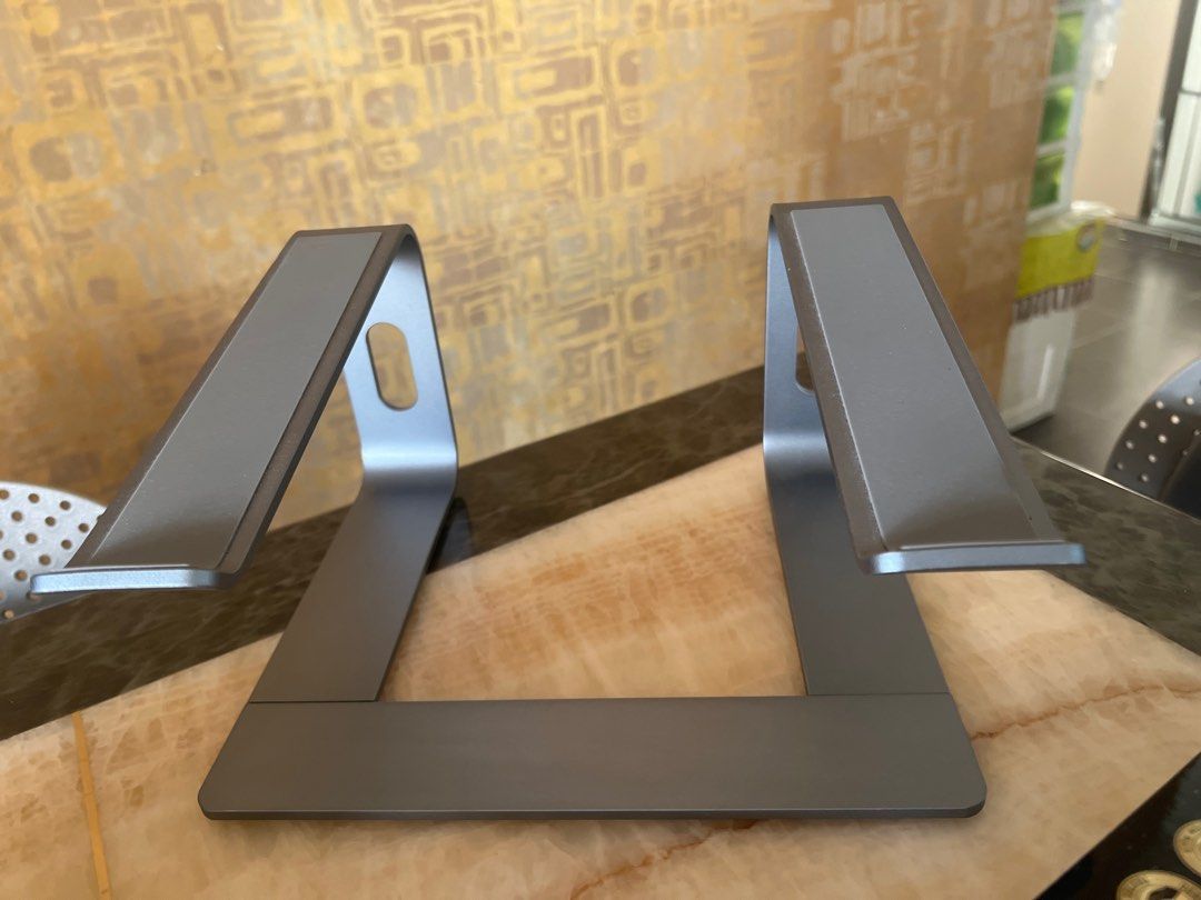 Aluminum Laptop Stand - Silver449397306541352960