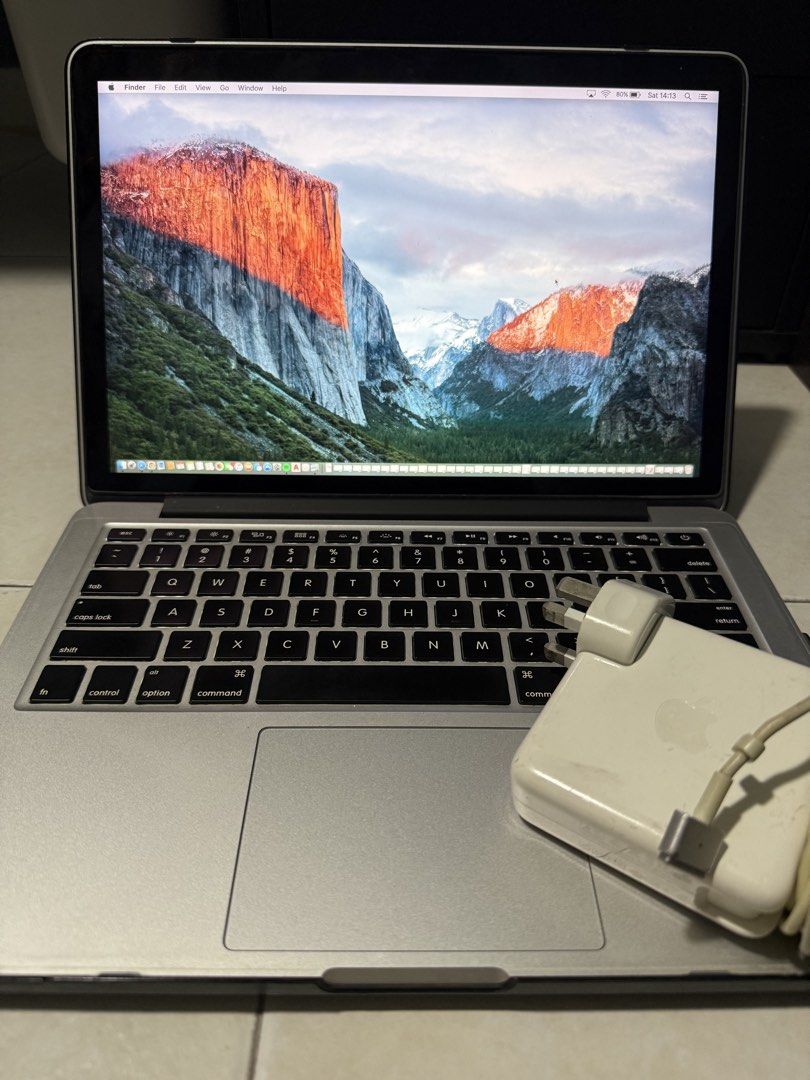 Apple Macbook Pro 13-inch (Retina, Early 2015, i5 Core)