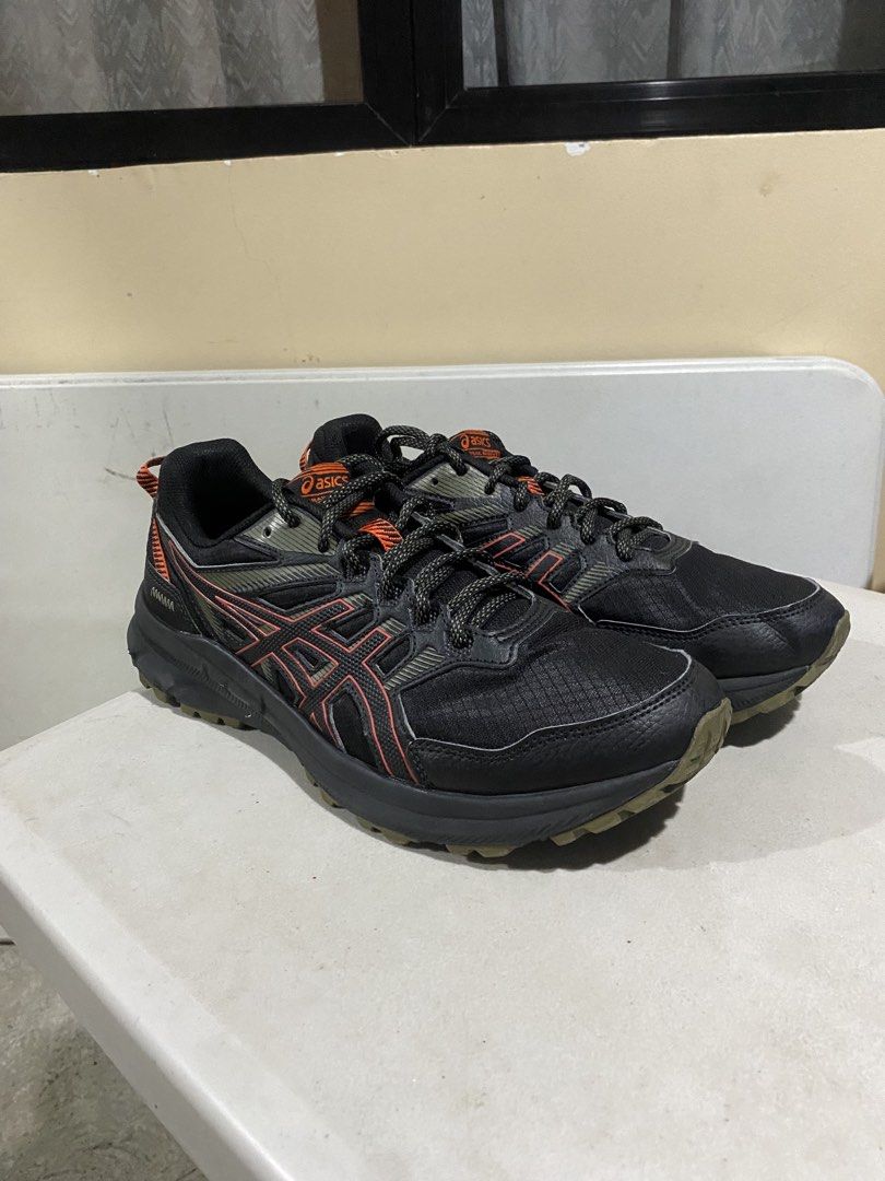 ASICS Trail Scout 2 black and cherry tomato | 11US (Category: Sneakers) located in Cavite. Submitted by kleycollectibles (Listing ID 1436982145, Image 2). Description: Lightly Used 2000 | negotiable Trece Martires Loc via LBC, JNT or LALAMOVE - no issues - no box - personal used.