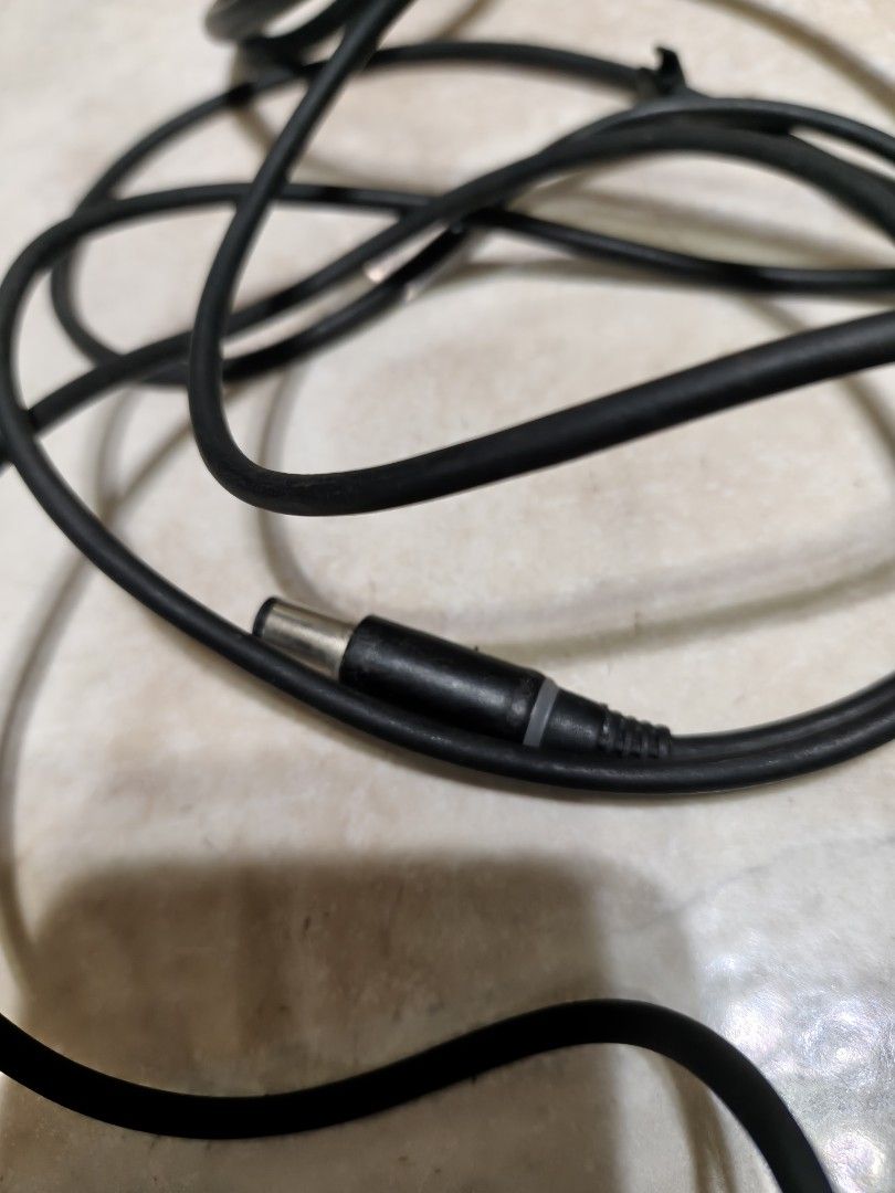 Assorted Dell 4.5mm chargers449602646746736643