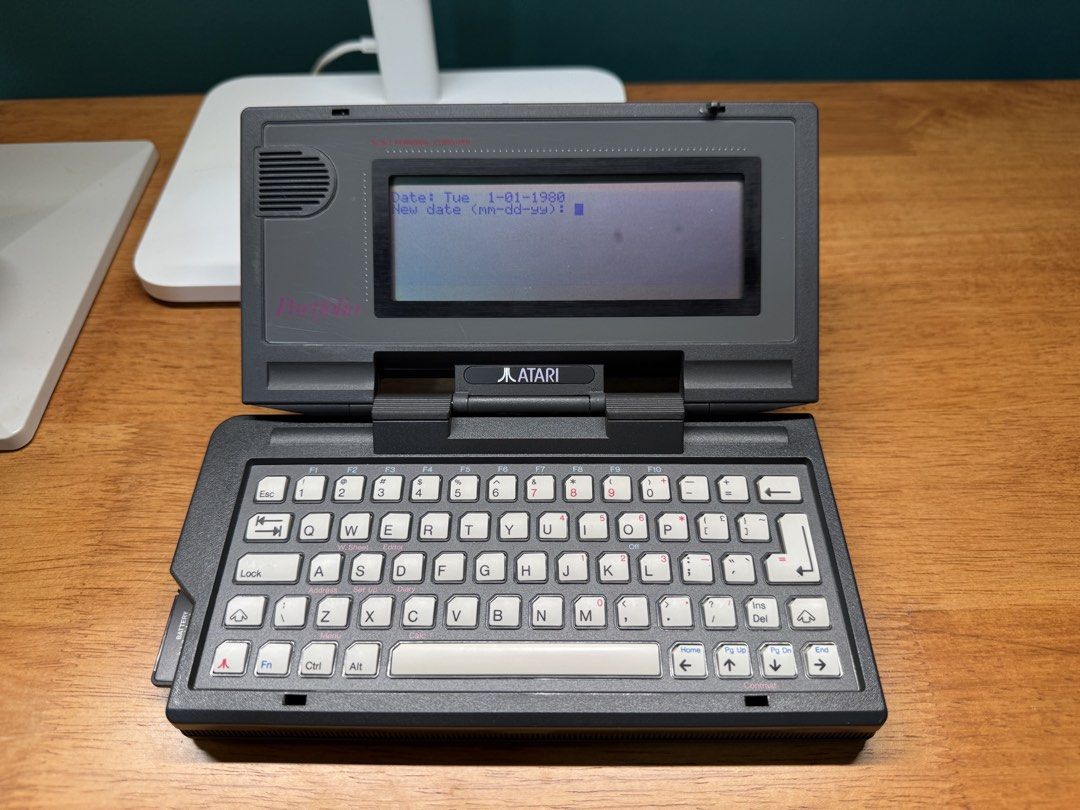Atari Portfolio Portable PC449696850888642560