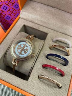 (Category: ) located in . Submitted by rmcs.luxwatches (Listing ID 1436869828, Image 1). Description: .