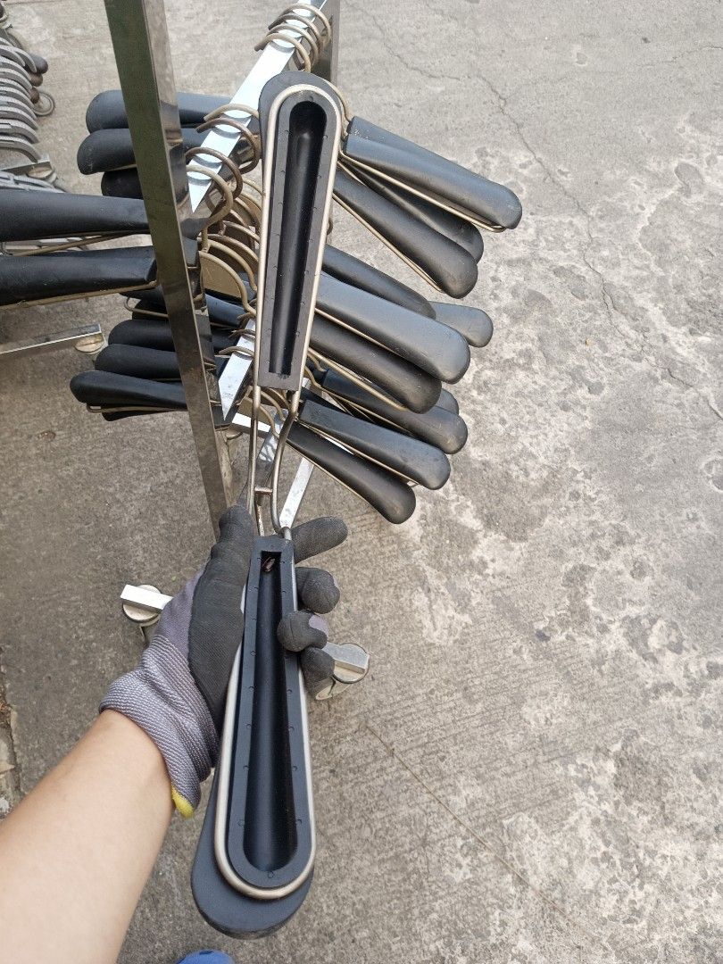 AX full metal coat hanger MALL PULL OUT (Category: Hooks & Hangers) located in Quezon City. Submitted by huntbook.ph (Listing ID 1436844411, Image 2). Description: 20 pcs full metal coat hanger with big solid rubber as anti-slip Note: may 1 hanger lang po na missing na ang rubber ng isang side. Take all 20 pcs for 500 pesos.
