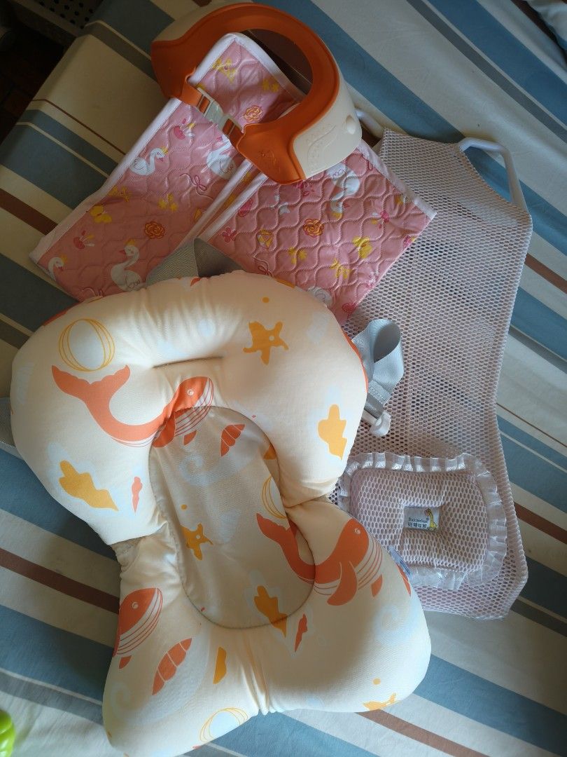 Free Baby Bath bed, Changing Mat, Bath Accesories (Category: Bathtub & Bath Accessories) located in Santa Rosa. Submitted by authenticsforless (Listing ID 1436879083, Image 3). Description: Free for pickup only , loc : Sta Rosa City Laguna.