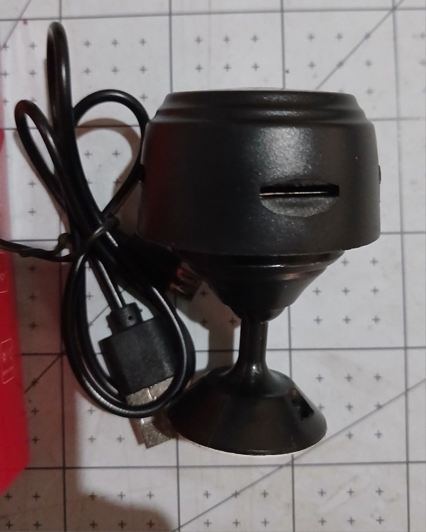 Battery IP Camera (Category: Security Systems & CCTV Cameras) located in Manila. Submitted by thecollectibleshop (Listing ID 1436915750, Image 3). Description: This is a new small cctv camera. Item never been used. Buyer pays for the shipping fee..