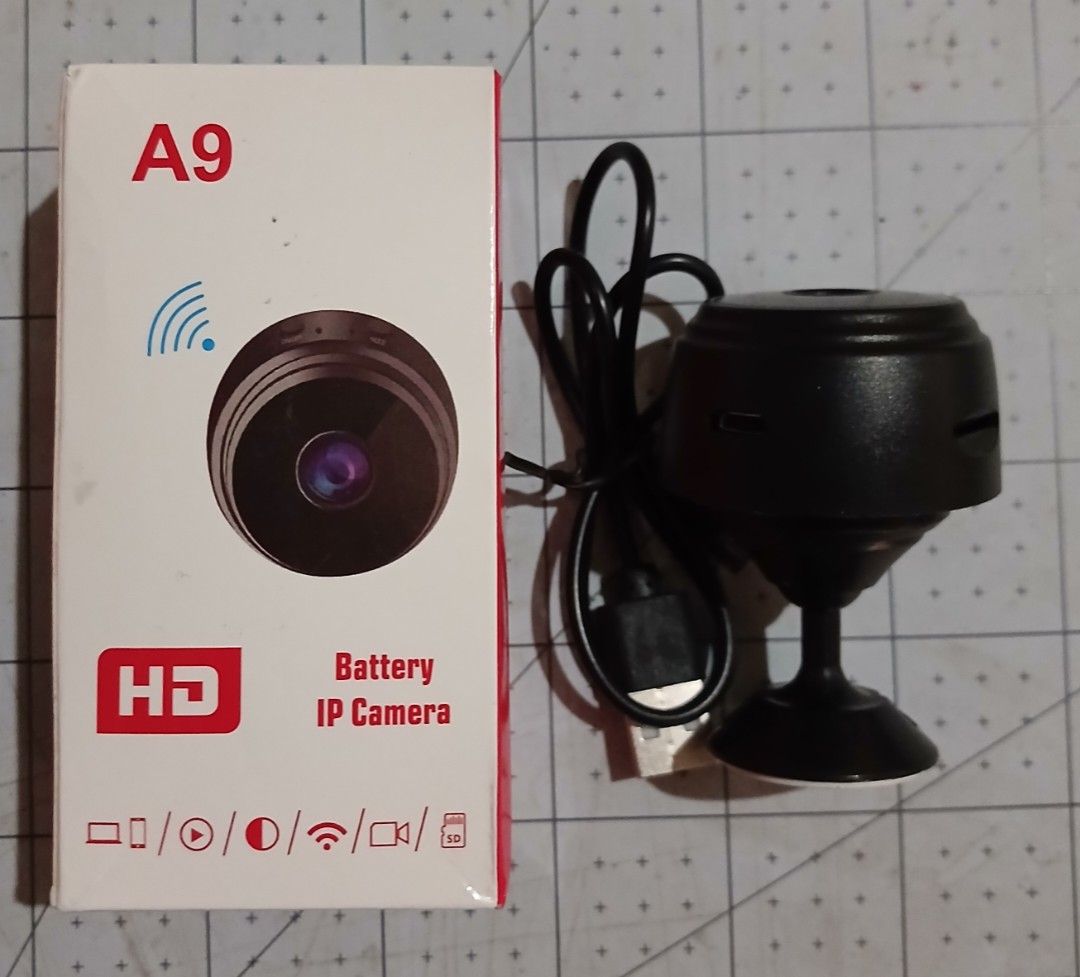 Battery IP Camera (Category: Security Systems & CCTV Cameras) located in Manila. Submitted by thecollectibleshop (Listing ID 1436915750, Image 1). Description: This is a new small cctv camera. Item never been used. Buyer pays for the shipping fee..