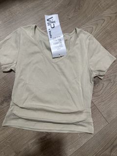 (Category: ) located in . Submitted by thebestgoods (Listing ID 1436904533, Image 1). Description: .