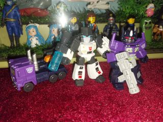 (Category: ) located in . Submitted by boxoftoys01 (Listing ID 1436965715, Image 1). Description: .