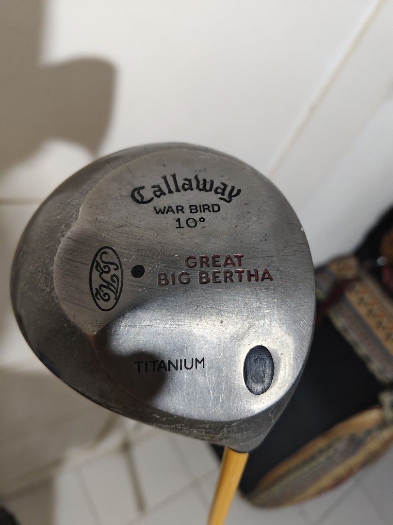 Callaway Great Big Bertha War Bird 10° Driver (Category: Golf) located in Bulacan. Submitted by babz30261 (Listing ID 1436978375, Image 1). Description: - Callaway Great Big Bertha War Bird Driver - 10° loft - Titanium head - Gold-colored shaft - Shaft: '65 GOLD LOW TORQUE S-FLEX' - Tip stiff - Ready for the golf course.