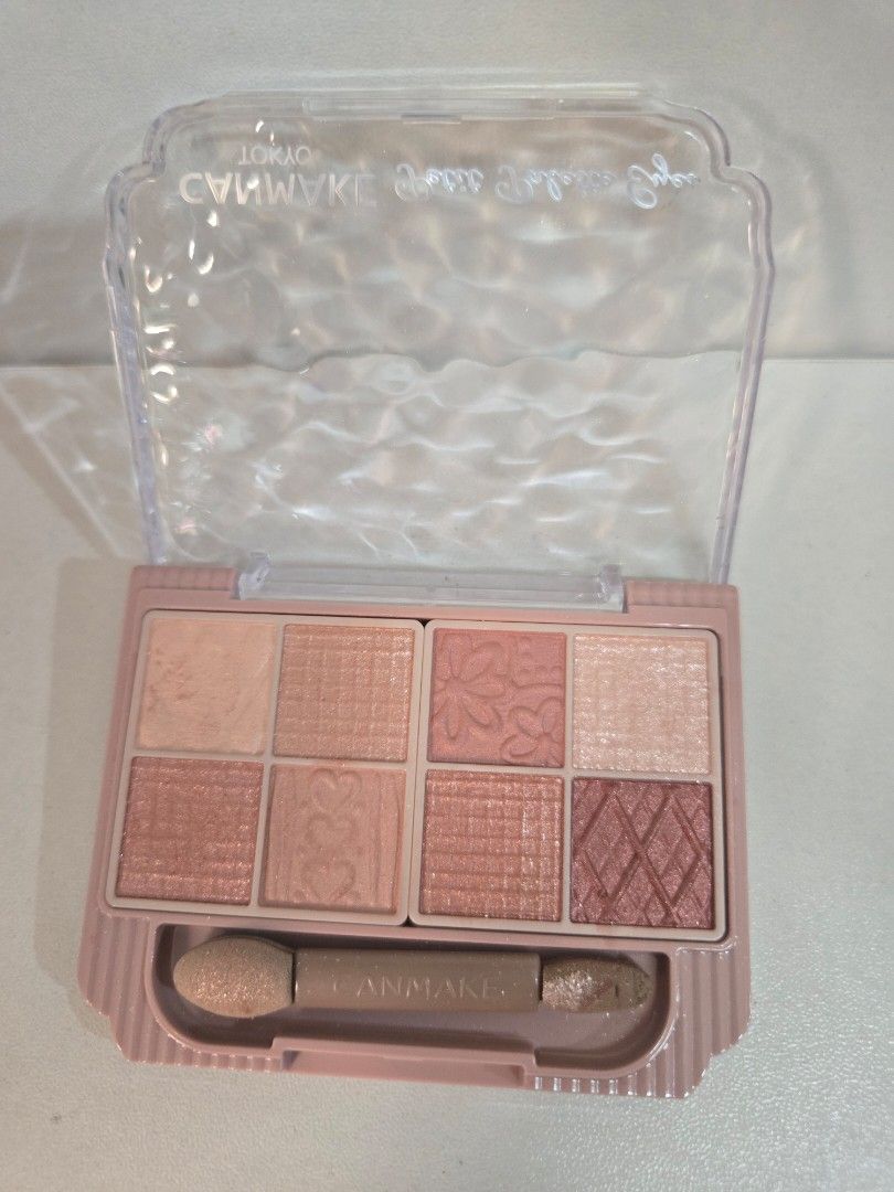 Canmake Eyeshadow (Category: Makeup) located in Manila. Submitted by agnescang (Listing ID 1436828430, Image 3). Description: used max 3x.