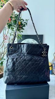 (Category: ) located in . Submitted by Tiffanychee (Listing ID 1436998273, Image 1). Description: .