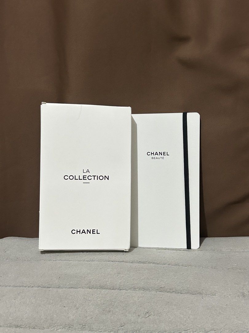 Chanel GWP Notebook (Category: Luxury Bags & Wallets) located in Taguig. Submitted by janelly_ace (Listing ID 1436852533, Image 2). Description: Chanel GWP Notebook Get both for 1,499.