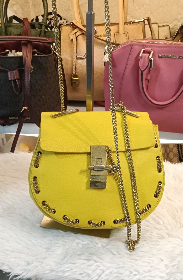 Chloe drew (Category: Luxury Bags & Wallets) located in Calapan. Submitted by samsalazar68244 (Listing ID 1436928693, Image 1). Description: .