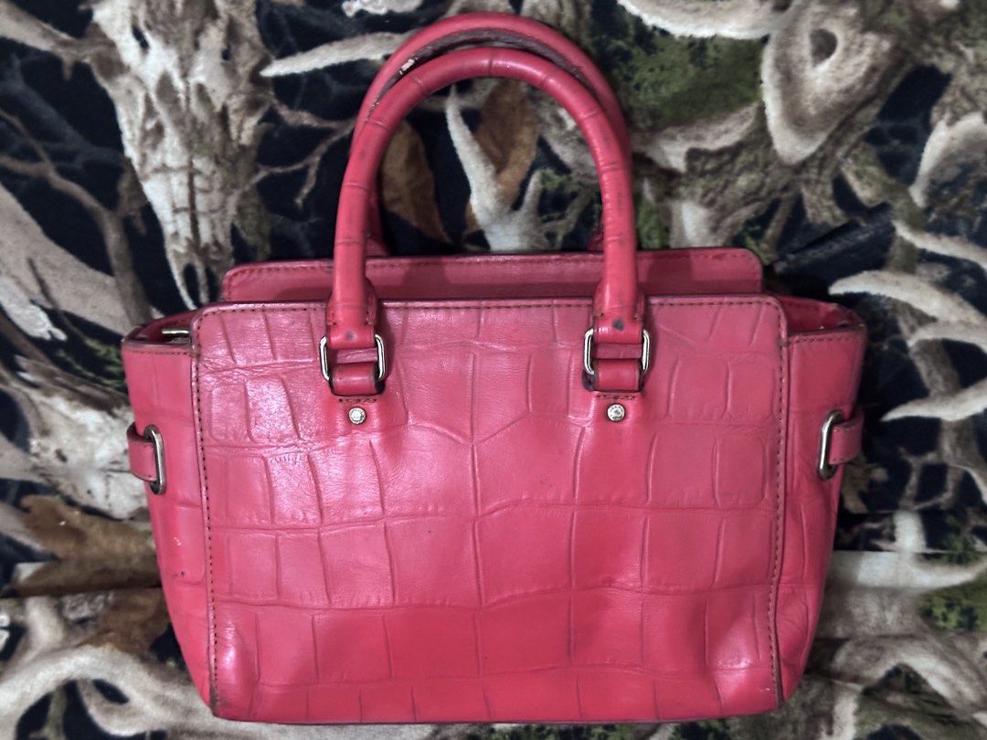 Coach Blake Carry All 25 Satchel (Category: Luxury Bags & Wallets) located in Manila. Submitted by shopaholic_gurl (Listing ID 1436911615, Image 3). Description: - Coach mini satchel - Pink croc-embossed leather - Two top handles - No Sling - Silver-tone hardware - with Coach hang tag - Rectangular shape, structured design - Coach logo visible -damaged creed Sold as is.