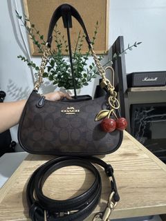 (Category: ) located in . Submitted by itgirlfindsph (Listing ID 1436963025, Image 1). Description: .