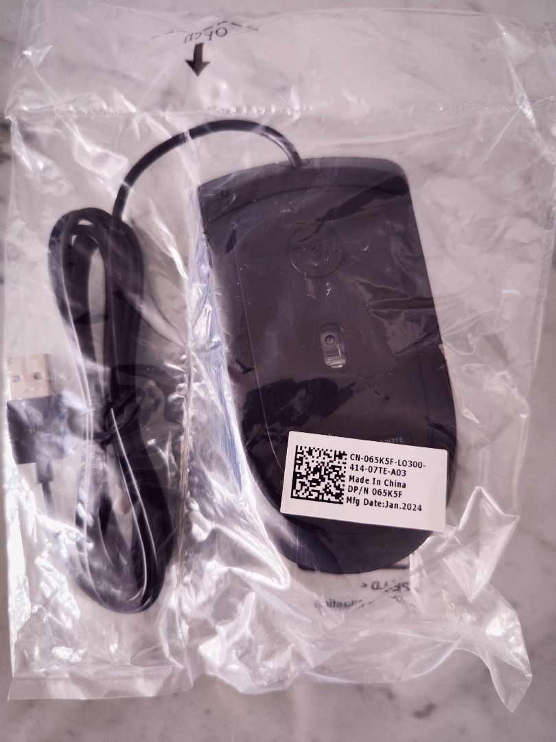 Dell Wired Mouse - Brand New449267957237043201