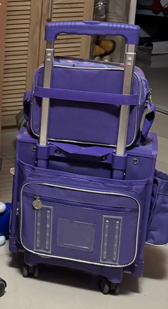 Disney Frozen Trolley Bag (Category: Luxury Bags & Wallets) located in Caloocan City. Submitted by mommy_katmarquez (Listing ID 1436895911, Image 3). Description: For sale❗️❗️ Personal Preloved💜 FROZEN trolley bag Complete inclusions -rain coat of the bag(not used) With scratches on corners but still sturdy Bought in SM STORE FOR ₱4,799 Selling low❗️❗️pm po😊.