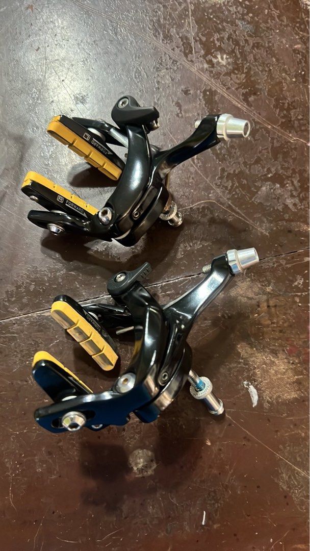 Forward Bicycle Brake Calipers (Category: Bicycles) located in Paranaque City. Submitted by jtong00 (Listing ID 1436958962, Image 1). Description: - Generic road bike V-brakes; Front and rear”.