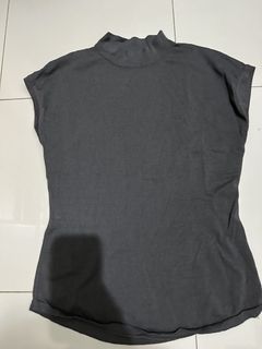 (Kategori: ) berada di . Dikirim oleh friendlypreloved (ID iklan 1436921147, Gambar 1). Deskripsi: .
