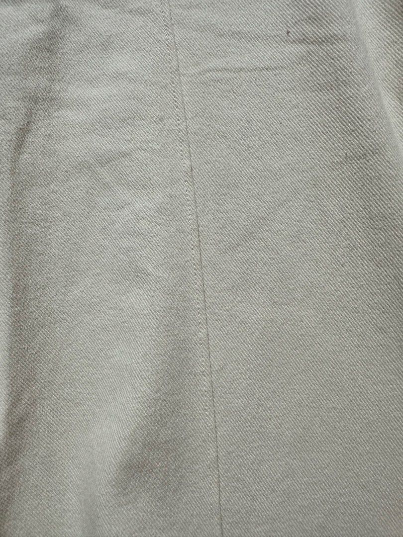 GTW Urban Wide Leg Pants (Category: Jeans) located in Rizal. Submitted by basicsrzl (Listing ID 1436842795, Image 2). Description: - GTW Urban wide-leg pants - Color: Cream - Size: Medium - High-waisted design - Button and zipper closure - Straight seam detail - Perfect for casual wear - NEVER USED!.