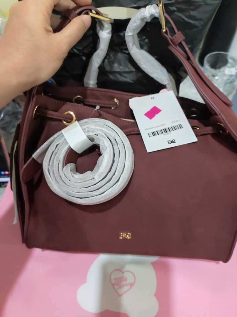 HOLB YUMI SUEDE (Regular) (Category: Shoulder Bags) located in Navotas City. Submitted by sellmystuff2 (Listing ID 1436876052, Image 1). Description: ✅Brandnew with tag ✅Complete inclusions 💜long strap 💜dust bag 💜eco bag ✅RED WINE/MAROON Color only READY TO SHIP‼️‼️‼️.