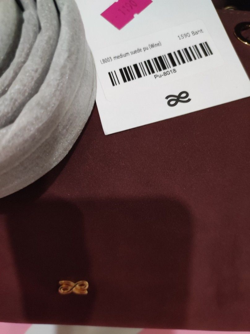 HOLB YUMI SUEDE (Regular) (Category: Shoulder Bags) located in Navotas City. Submitted by sellmystuff2 (Listing ID 1436876052, Image 2). Description: ✅Brandnew with tag ✅Complete inclusions 💜long strap 💜dust bag 💜eco bag ✅RED WINE/MAROON Color only READY TO SHIP‼️‼️‼️.