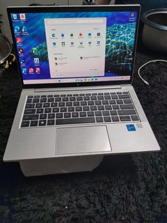 079 美品 HP ProBook 830 G8 i5◆16◆256GB◆FHD HP EliteBook 840 G8 14