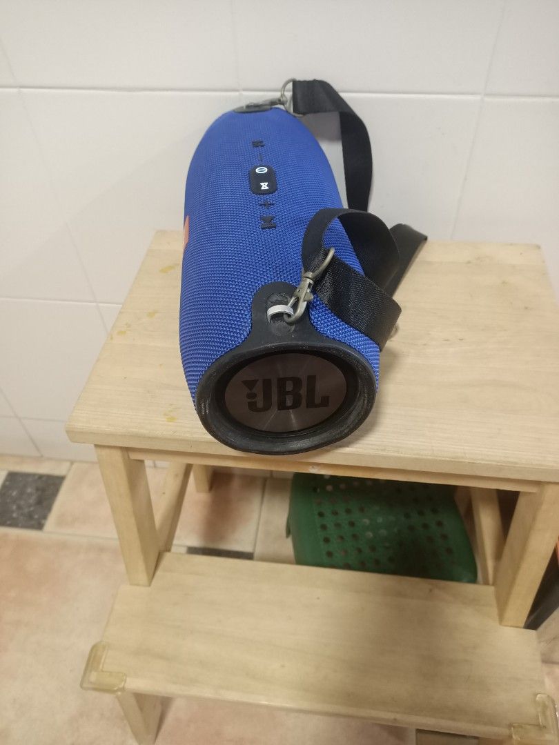 JBL Xtreme Bluetooth Speaker - Blue449257596540702721
