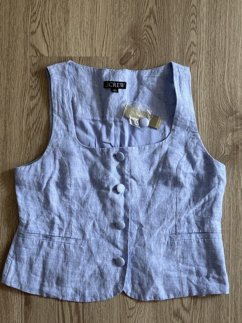 j.crew Linen Vest Top (Category: Blouses) located in Pasig City. Submitted by anjeg (Listing ID 1436835136, Image 3). Description: - J.Crew linen vest - Light blue color - Size 6 - Square neckline - Button-down front - Two front pockets - Made in India Original price is around $90.