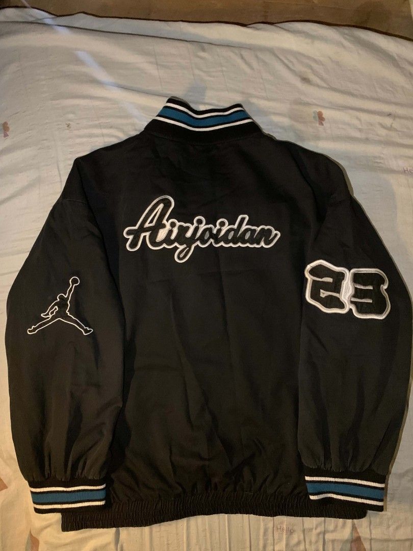 JORDAN VARSITY JACKET (Category: Coats, Jackets and Outerwear) located in Polangui. Submitted by laur- (Listing ID 1436840472, Image 2). Description: Off only no washtag.