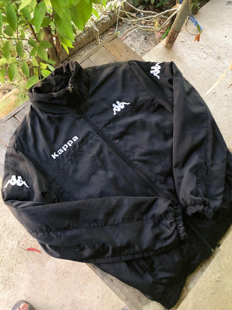 Kappa Black Jacket - Large (Category: Coats, Jackets and Outerwear) located in Mangaldan. Submitted by harrapotter (Listing ID 1436981786, Image 3). Description: DIMES WIDTH 22.5 LENGTH 27 COLOR RATE 10/10 CONDITION 10/10 ISSUE SEE PIC.