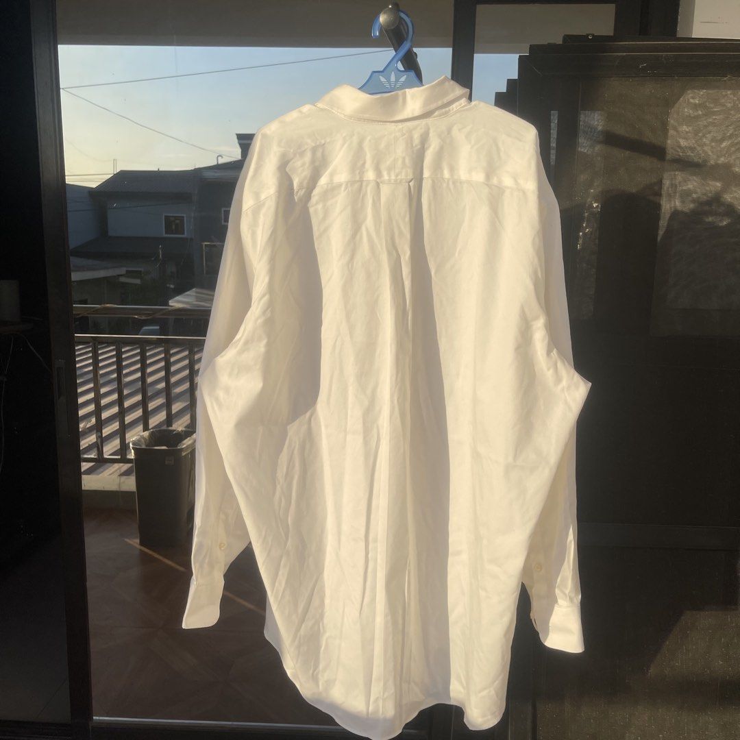 KIRKLAND Polo-longsleeve (Category: Tshirts & Polo Shirts ) located in Naic. Submitted by johnrell1234 (Listing ID 1436973813, Image 2). Description: 📐⬇️ Measurements: Width: 27” | Length: 33” | Sleeve length: 25 Color rate: 10/10 Brandnew Condition No issue.