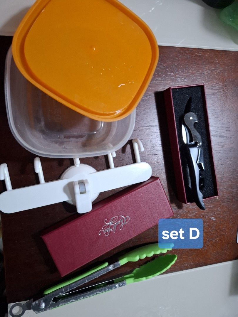 Kitchen Utensils Set D - Various Items449970087259678720