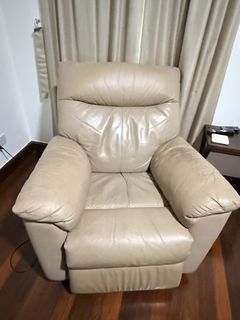 (Category: ) located in . Submitted by heena (Listing ID 1436834047, Image 1). Description: .