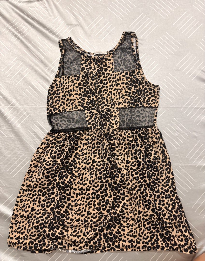 Assorted dresses / tops (Category: Longsleeves) located in Pasig City. Submitted by hey_declutter (Listing ID 1436951915, Image 2). Description: Take all for 250 S-M 📍 Pasig.