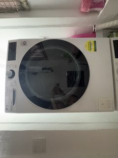 (Category: ) located in . Submitted by declutter2buymore (Listing ID 1436850083, Image 1). Description: .