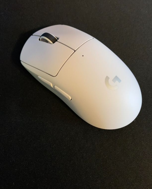 Logitech G Pro X Superlight Wireless Gaming Mouse - White449384744905625600