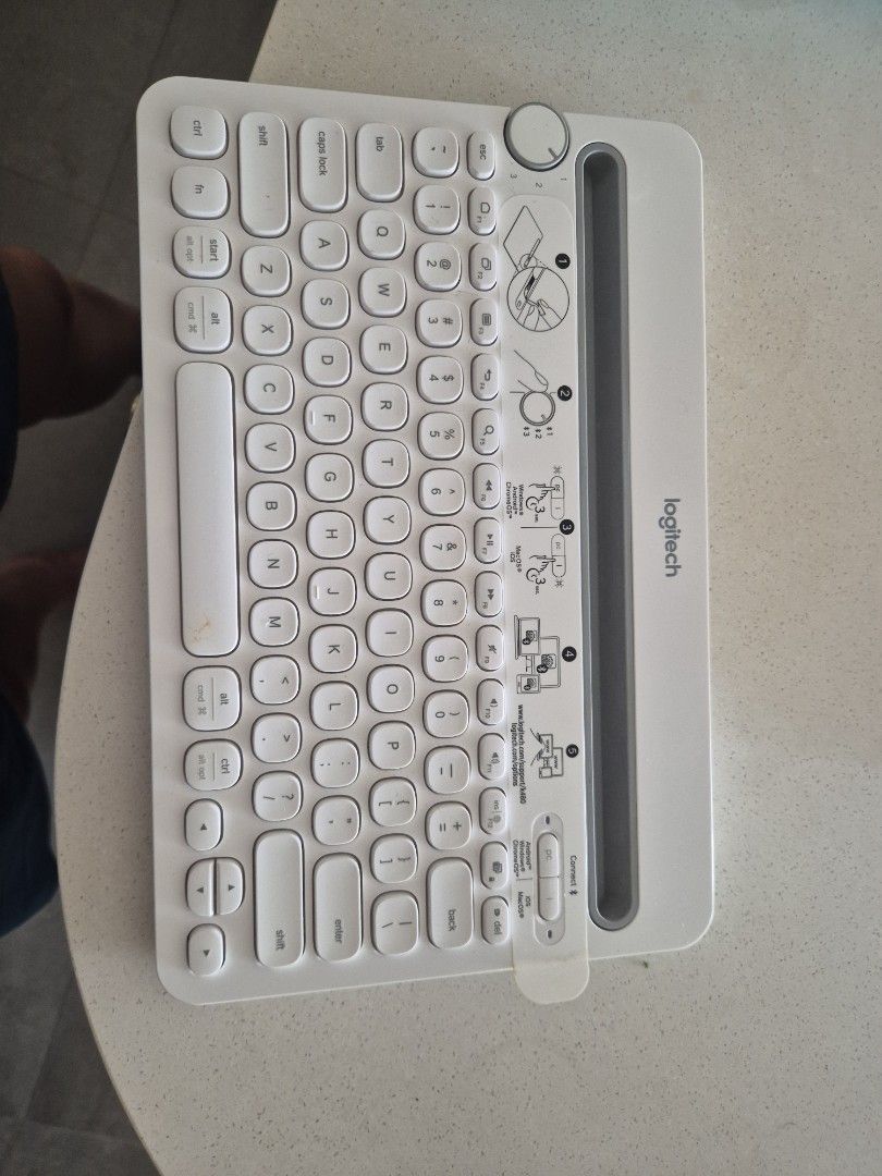 Logitech Multi-Device Keyboard449368579019253760