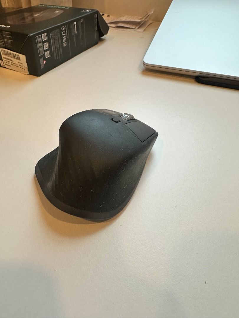 Logitech MX Master 3 Advanced Wireless Mouse – Great Condition449491185750528003