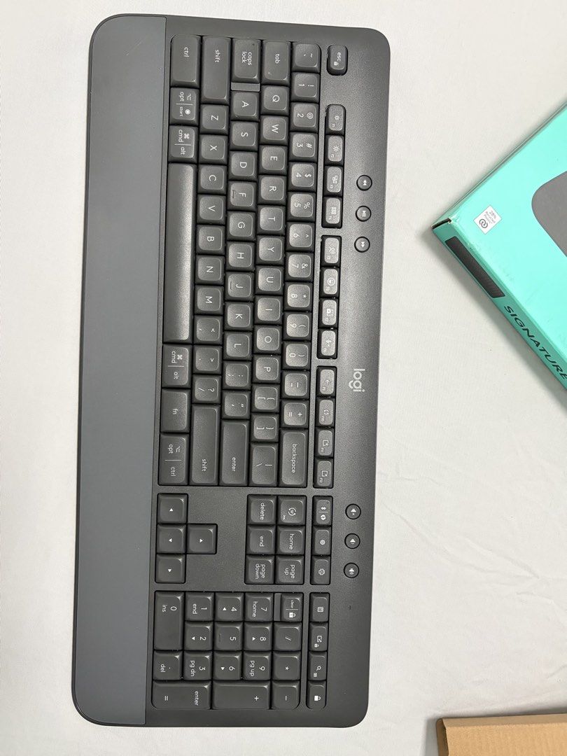 Logitech Signature K650 Wireless Keyboard449599060565053442